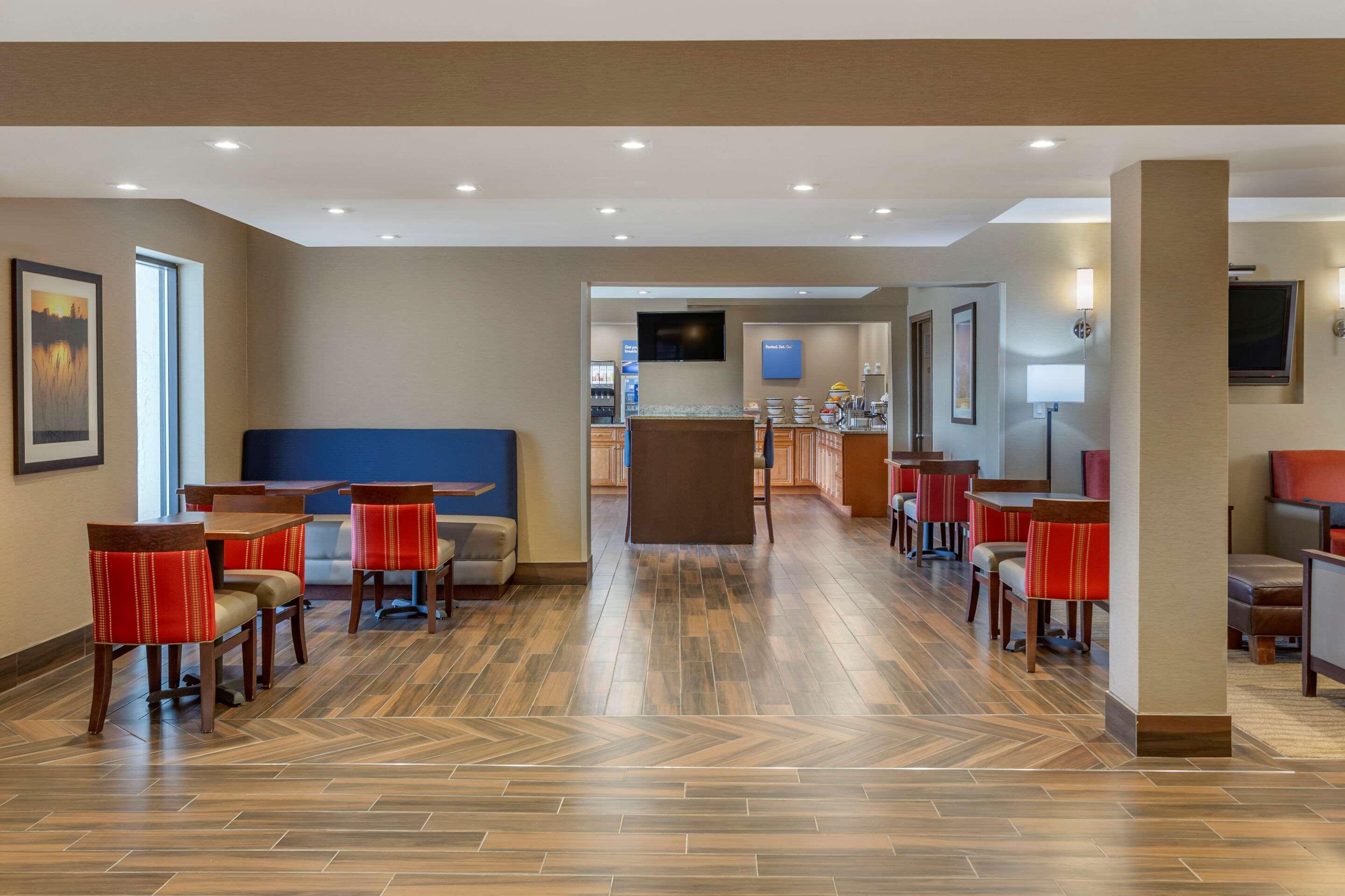 Comfort Inn&Suites Rochelle Extérieur photo