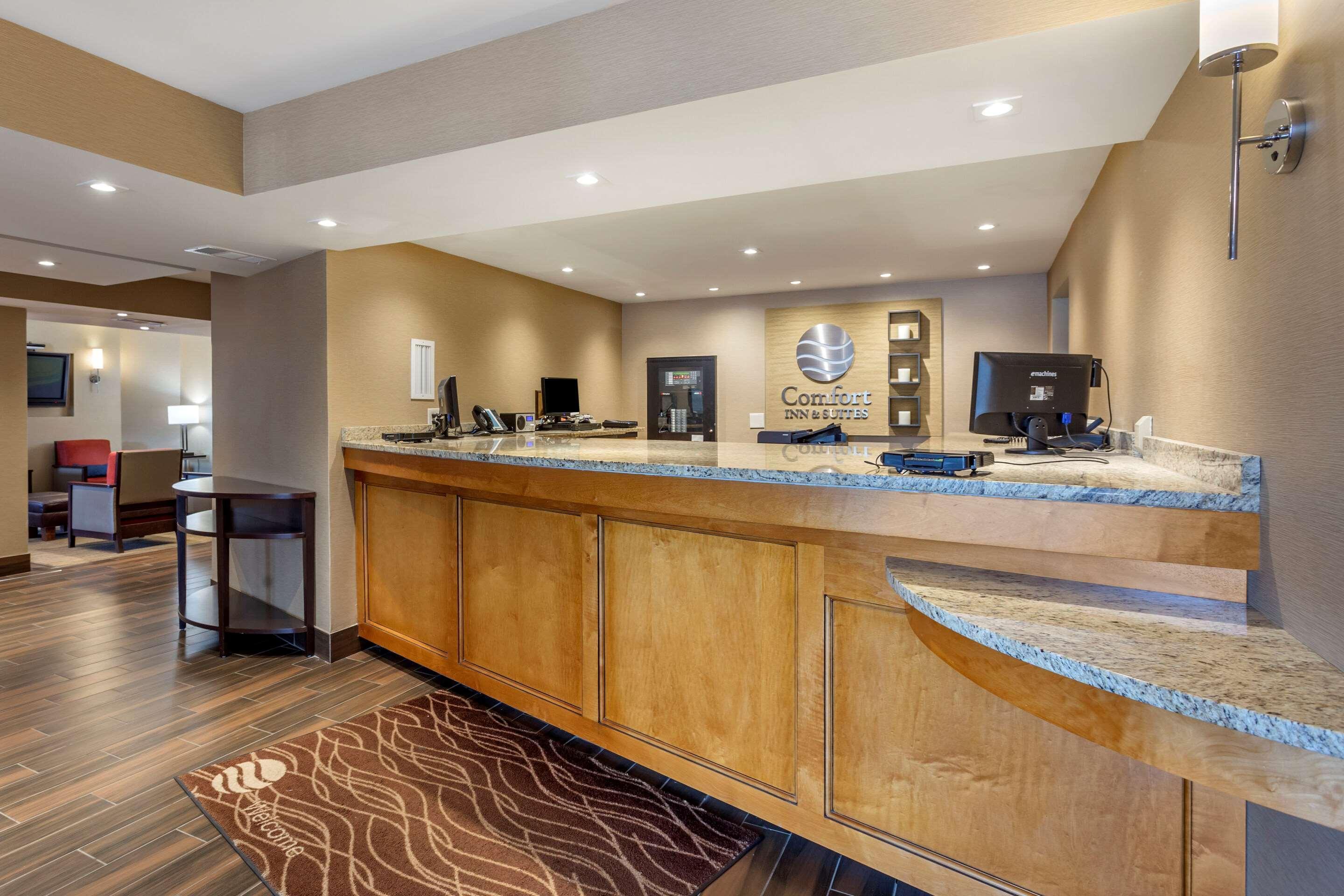 Comfort Inn&Suites Rochelle Extérieur photo