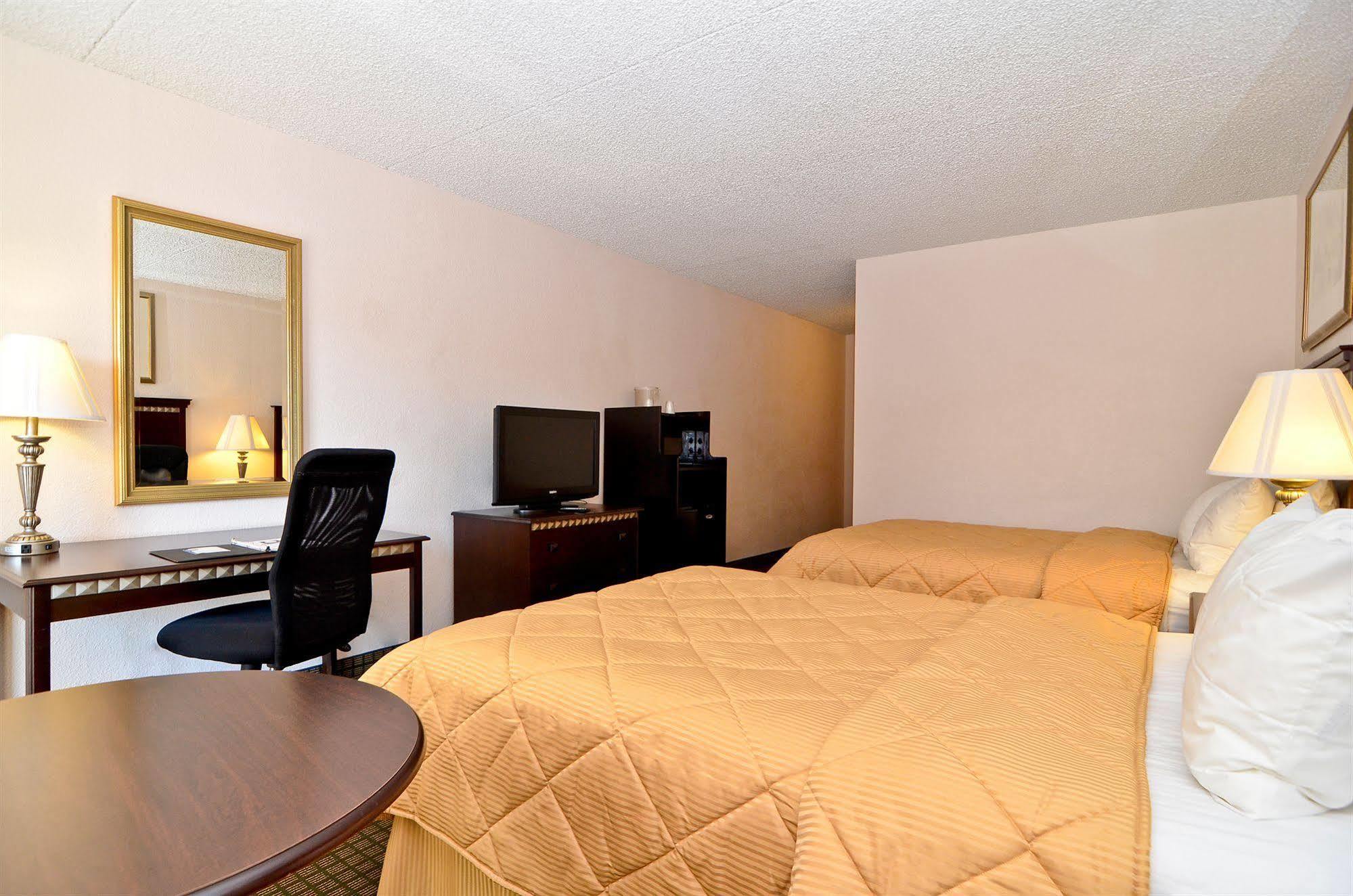 Comfort Inn&Suites Rochelle Extérieur photo