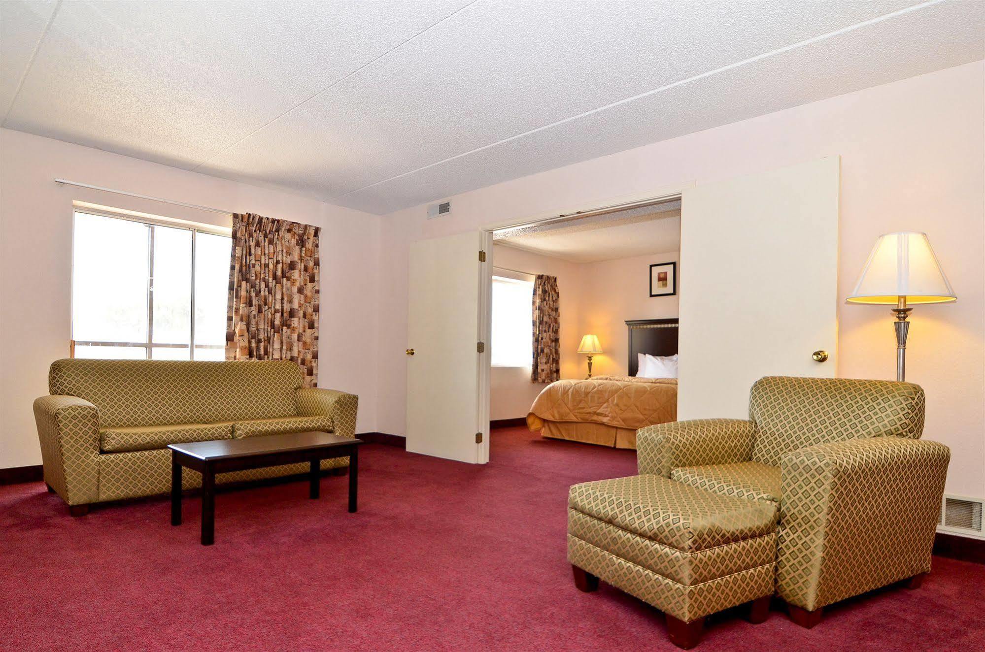 Comfort Inn&Suites Rochelle Extérieur photo